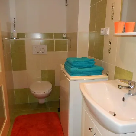 בית הארחה Mirka פופראד