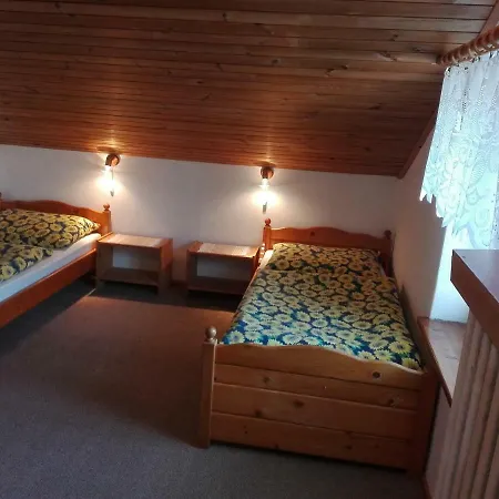 Mirka בית הארחה